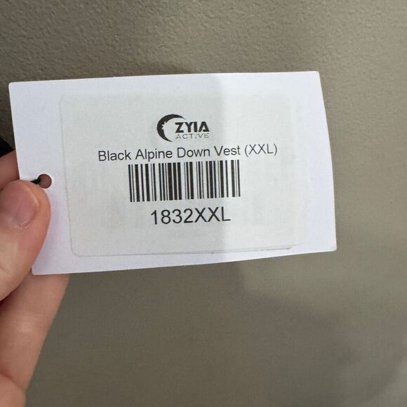 Zyia Women's Alpine Down Vest in Black XXL NWT - Picture 5 of 7